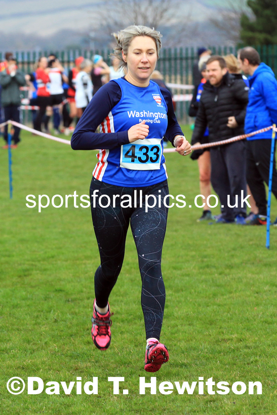 Senior Women and Masters Womens 2022 Birtley Cross Country Relays. Photo: David T. Hewitson/Sports for All Pics